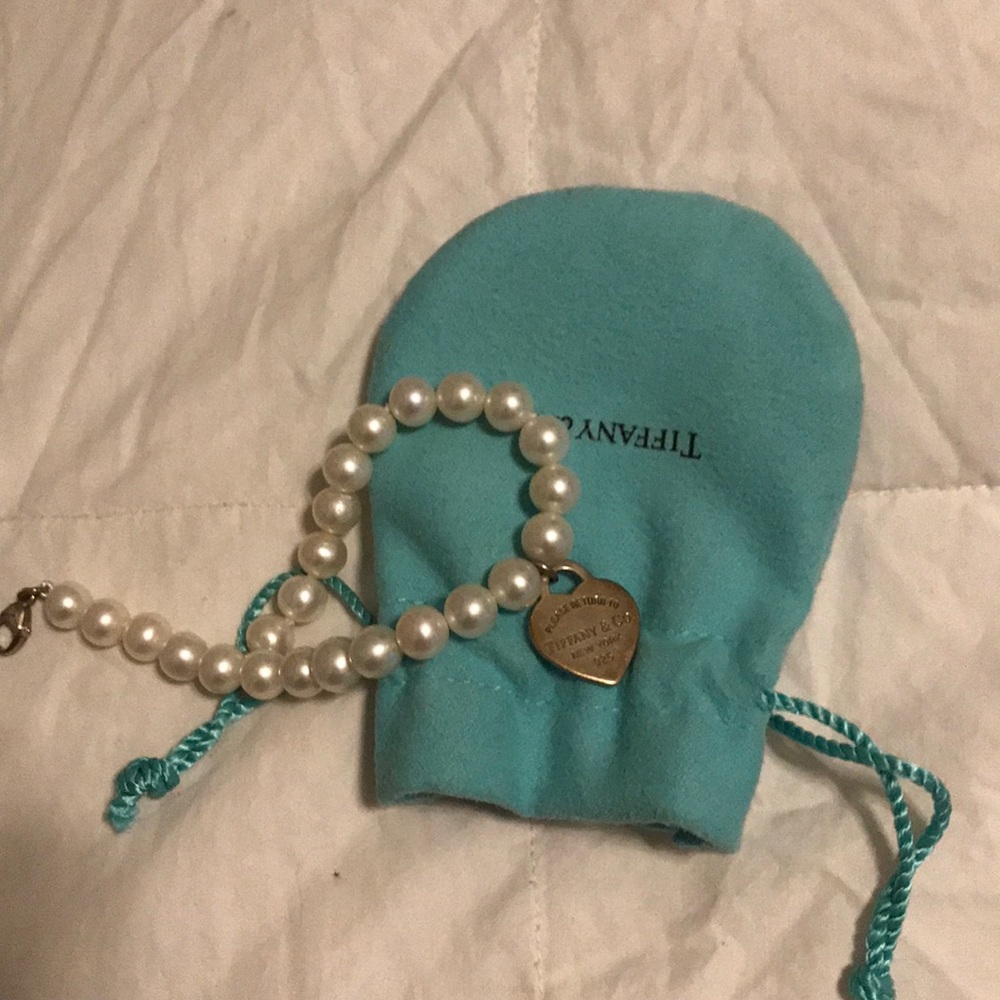 Brand new Tiffany pearl bracelet